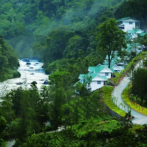 https://rivulet.hotels-munnar.com