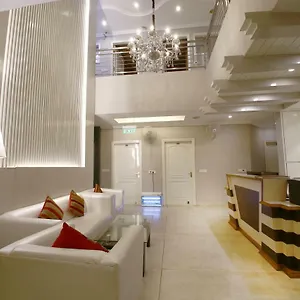 Diamond Plaza 3*, Chandīgarh India