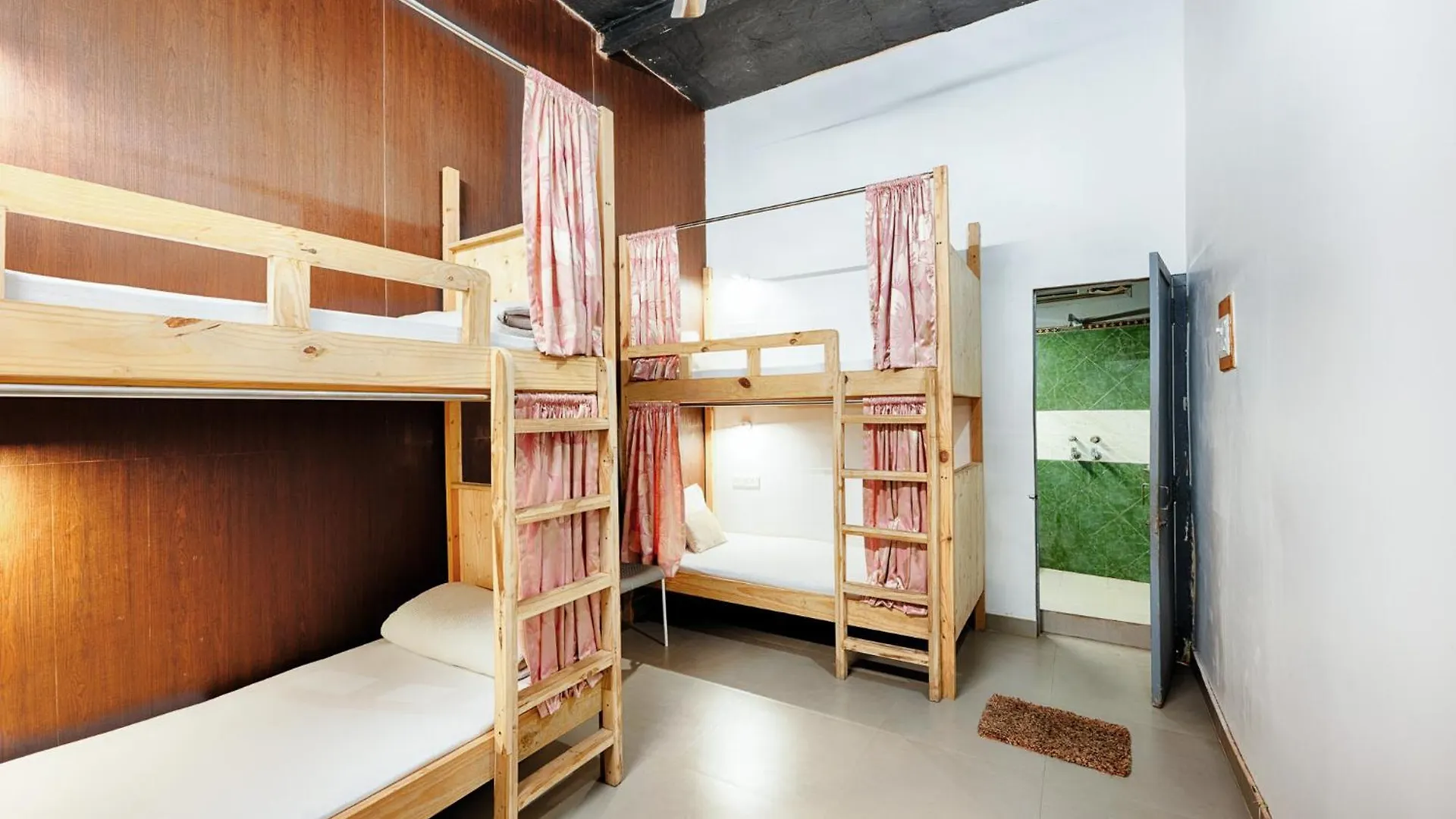 International Travellers' Hostel By Ith Stays Varanasi